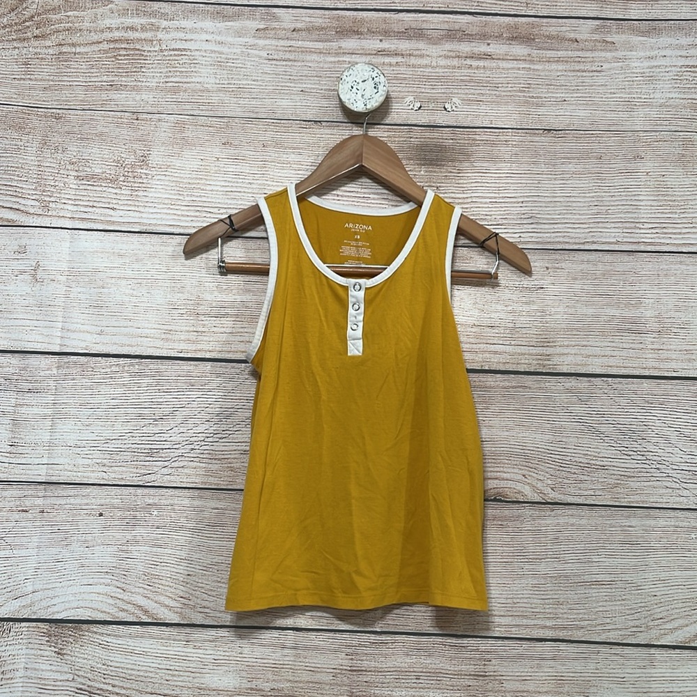 Woman’s Arizona Jean Co XSmall Mustard Yellow Tank Top